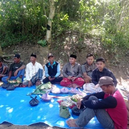 Nyadran Sebagai Bentuk Rasa Syukur Masyarakat Dusun Ngrambah Kepada Tuhan
